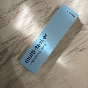 Alleyoop multi-tasker makeup brush